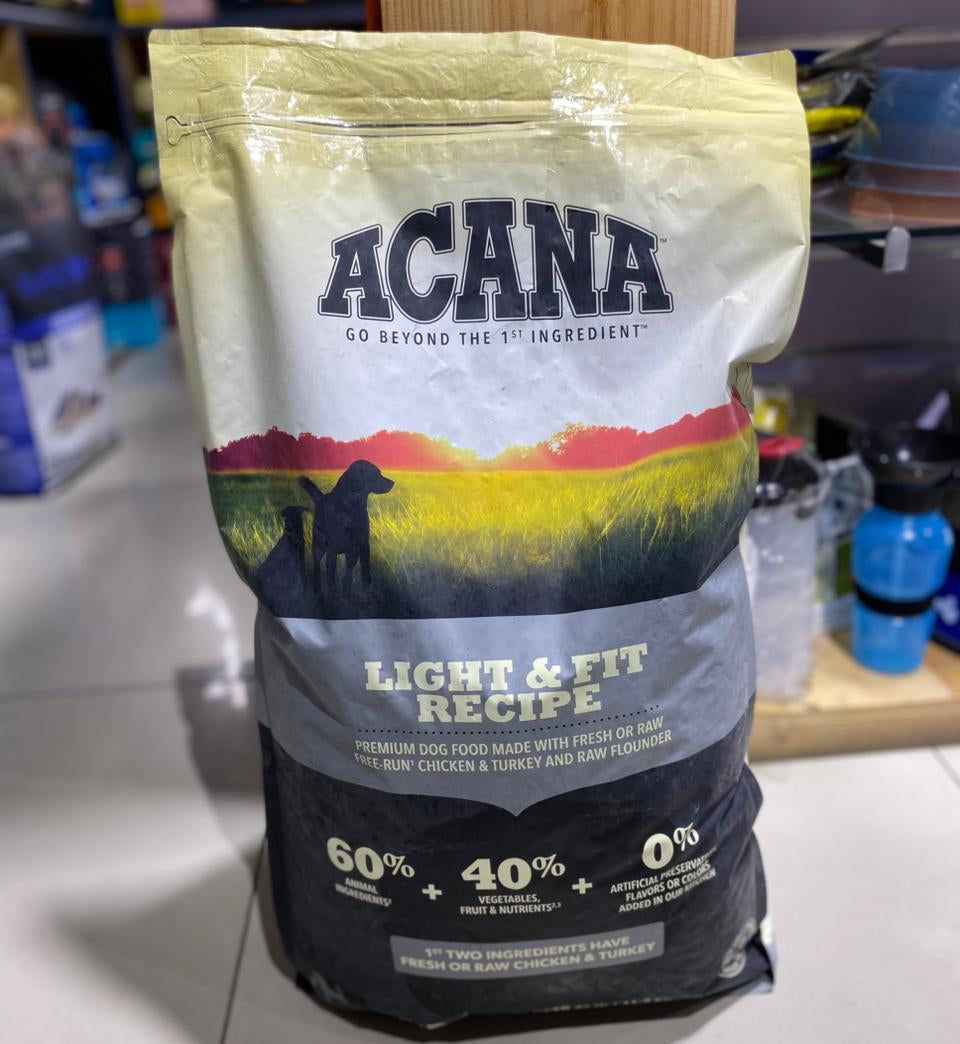 Acana Light & Fit Perro 11.3K (SACO ABIERTO)